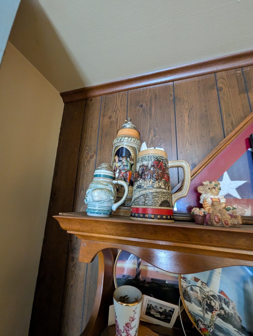 Image for 4 BR, 2.5 BATH BRICK RANCHER/ 2004 MERCURY GRAND MARQUIS, COLLECTIBLES, FURNITURE, HOUSEHOLD ITEMS, & GLASSWARE TBS SM/LG LOTS