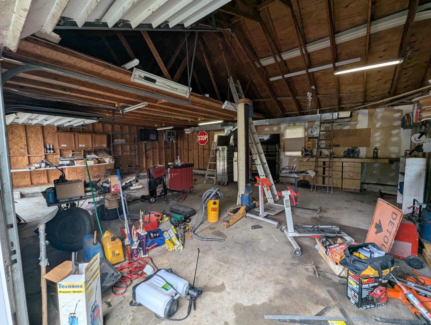 Image for 4 BR, 2.5 BATH HOME W/ ATT. 2-CAR GARAGE/ DET. 3-BAY GARAGE W/ ELECTRIC & HVAC, 20' X 12' SHED/ 1.10 +/- AC LOT/ 91' CHEVY CORVETTE, TOOLS, FURNITURE, GLASSWARE, & MORE!