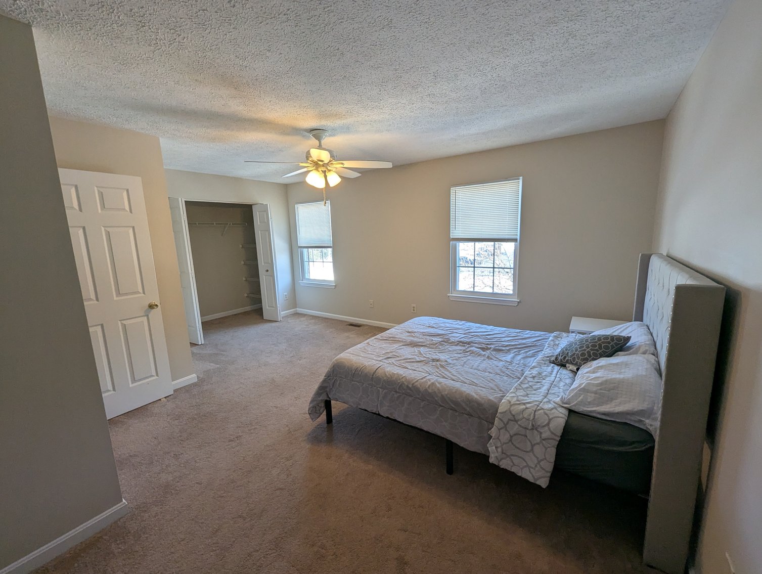 Image for VERY CLEAN BRICK FRONT TOWNHOME