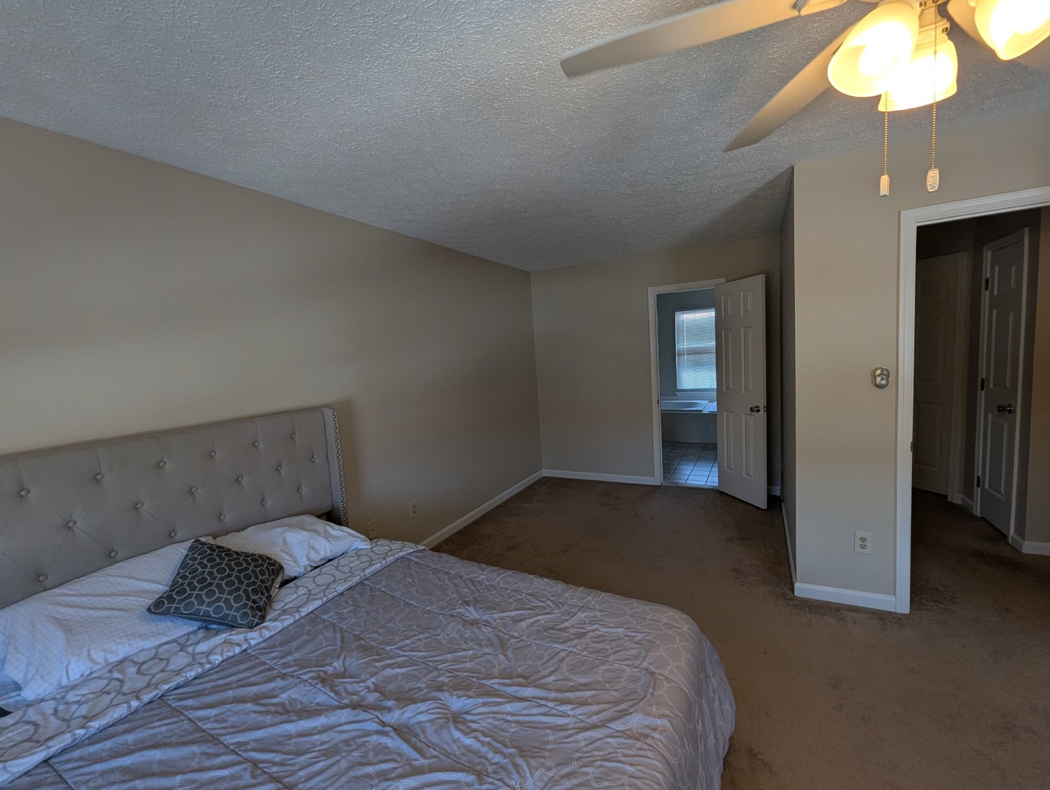 Image for VERY CLEAN BRICK FRONT TOWNHOME