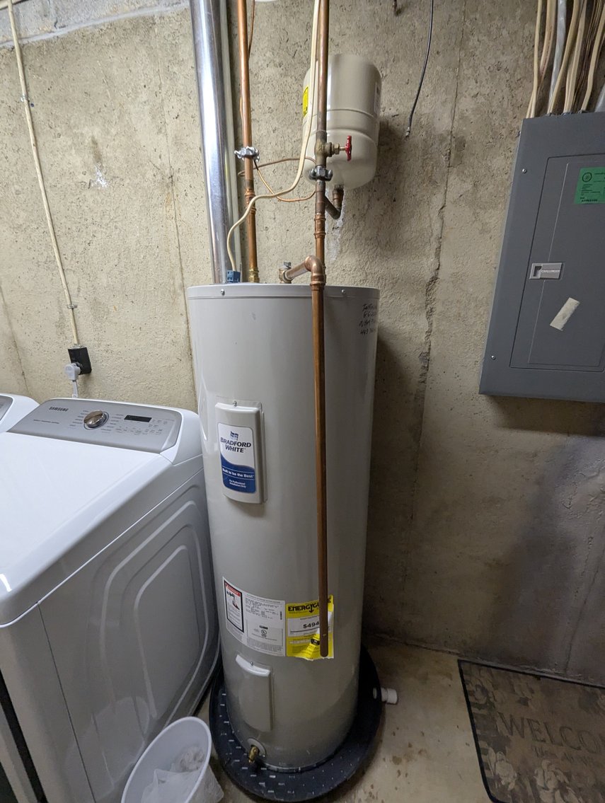 Image for VERY CLEAN BRICK FRONT TOWNHOME