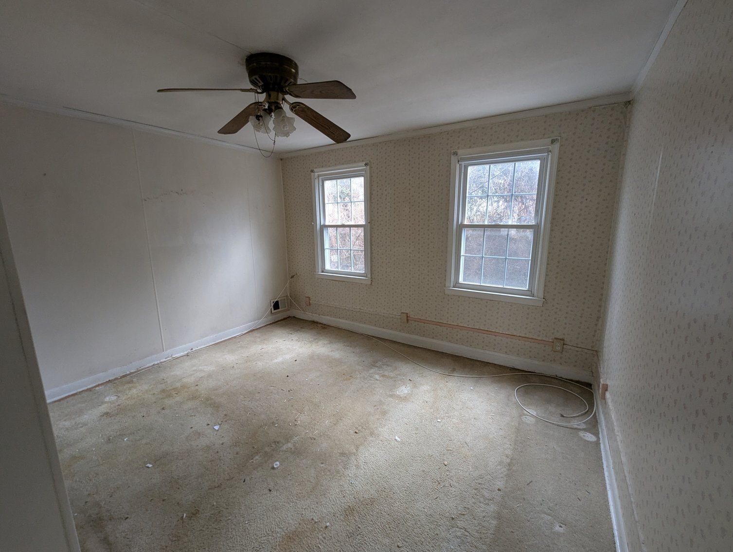 Image for ATTN. INVESTORS, CONTRACTORS, & RENOVATORS! BRICK DUPLEX W/ COVERED FRONT PORCH