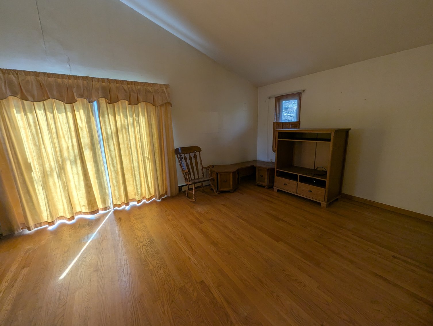 Image for 3 BR, 2 BATH RAISED RANCHER ON 0.59 +/- AC PRIVATE LOT 73' HARLEY DAVIDSON MOTORCYCLE, 4HP MERCURY BOAT MOTOR, HOUSEHOLD ITEMS, FURNITURE, TOOLS, & MORE!