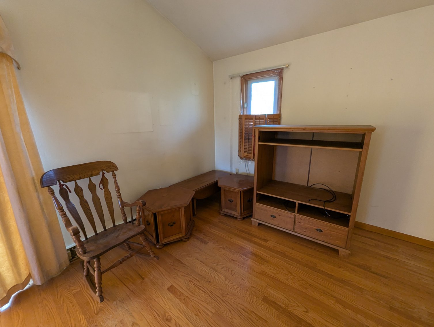 Image for 3 BR, 2 BATH RAISED RANCHER ON 0.59 +/- AC PRIVATE LOT 73' HARLEY DAVIDSON MOTORCYCLE, 4HP MERCURY BOAT MOTOR, HOUSEHOLD ITEMS, FURNITURE, TOOLS, & MORE!