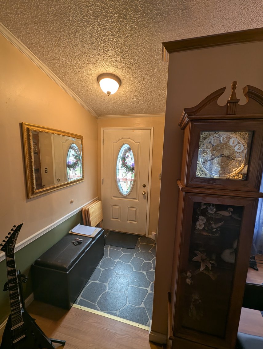 Image for CLEAN 3 BR, 2 BATH, MOVE-IN READY HOME/ (4) PARCELS TOTALING 1.6 +/- AC/ 100' +/- FRONTAGE ON BUSH RIVER W/ PRIVATE PIER