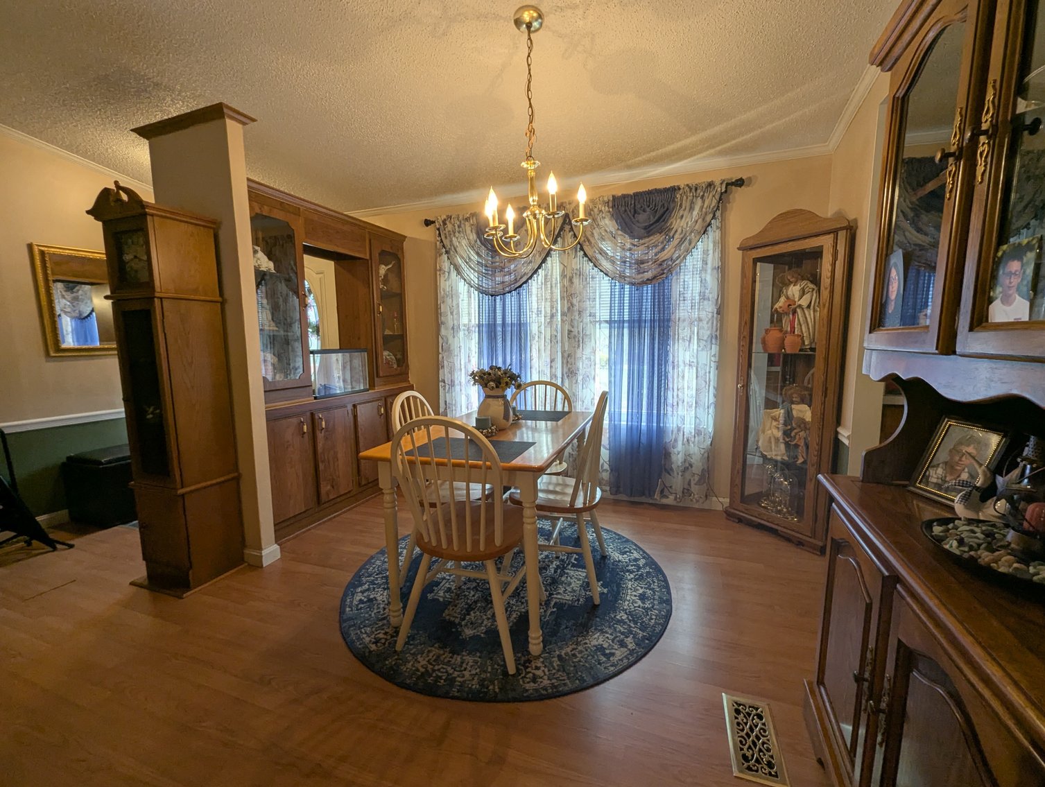 Image for CLEAN 3 BR, 2 BATH, MOVE-IN READY HOME/ (4) PARCELS TOTALING 1.6 +/- AC/ 100' +/- FRONTAGE ON BUSH RIVER W/ PRIVATE PIER