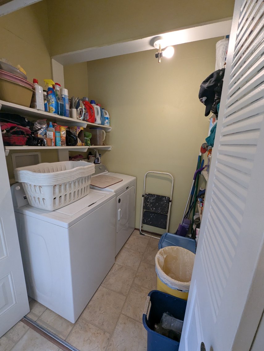 Image for CLEAN 3 BR, 2 BATH, MOVE-IN READY HOME/ (4) PARCELS TOTALING 1.6 +/- AC/ 100' +/- FRONTAGE ON BUSH RIVER W/ PRIVATE PIER