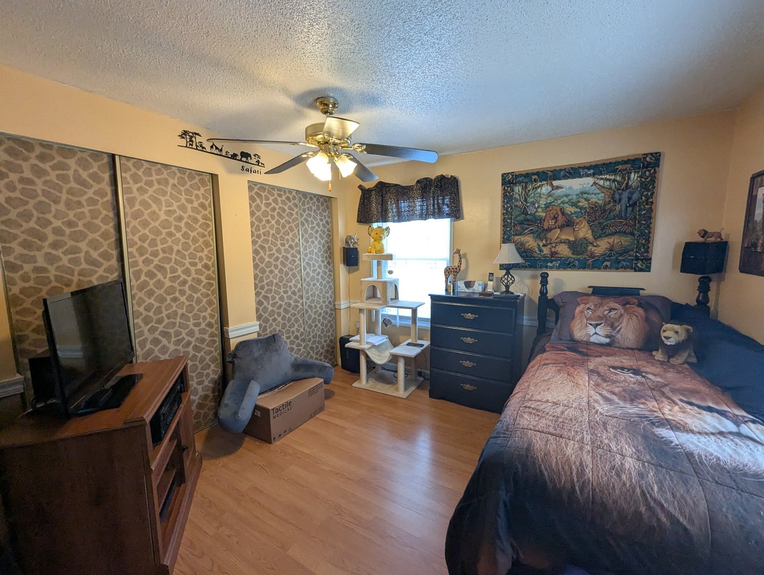 Image for CLEAN 3 BR, 2 BATH, MOVE-IN READY HOME/ (4) PARCELS TOTALING 1.6 +/- AC/ 100' +/- FRONTAGE ON BUSH RIVER W/ PRIVATE PIER