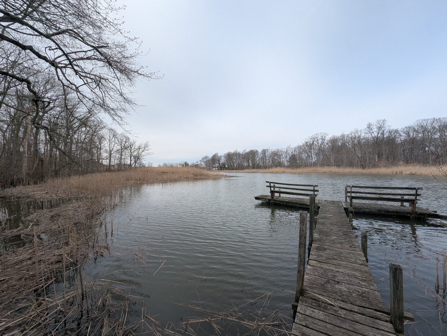 Image for CLEAN 3 BR, 2 BATH, MOVE-IN READY HOME/ (4) PARCELS TOTALING 1.6 +/- AC/ 100' +/- FRONTAGE ON BUSH RIVER W/ PRIVATE PIER