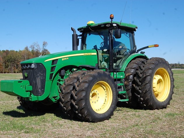 FARM EQUIPMENT - MILTON DUNN