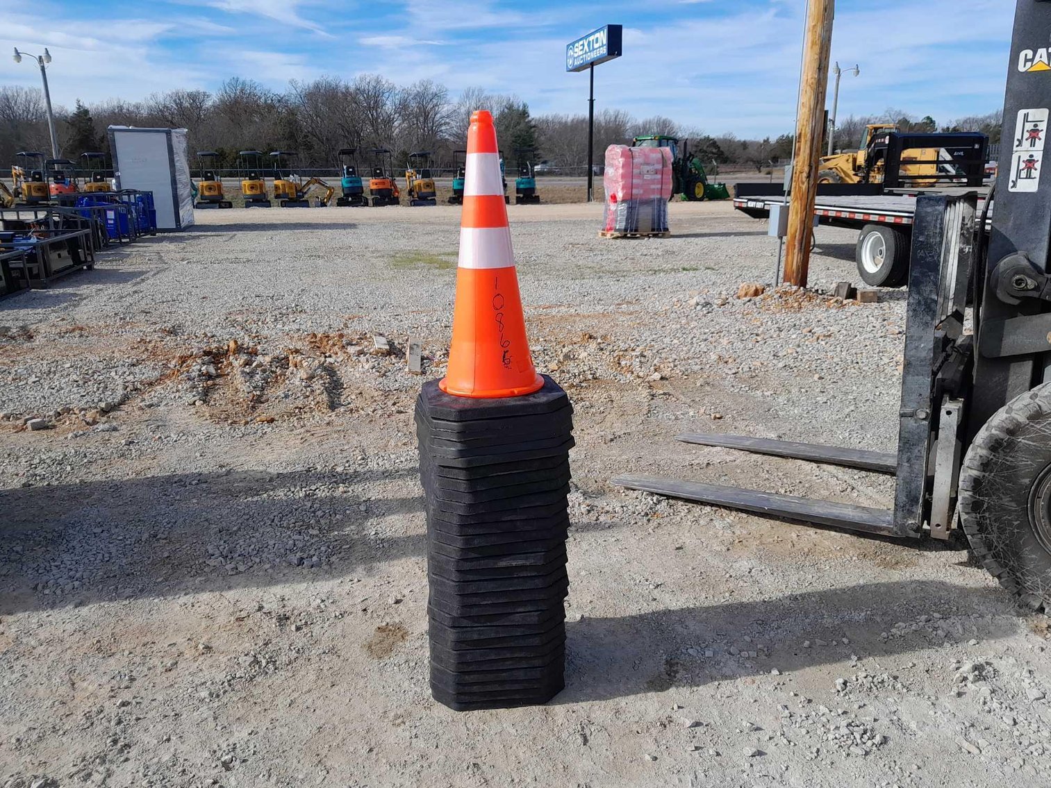 Image for Sexton Auctioneers December 14th Equipment Auction