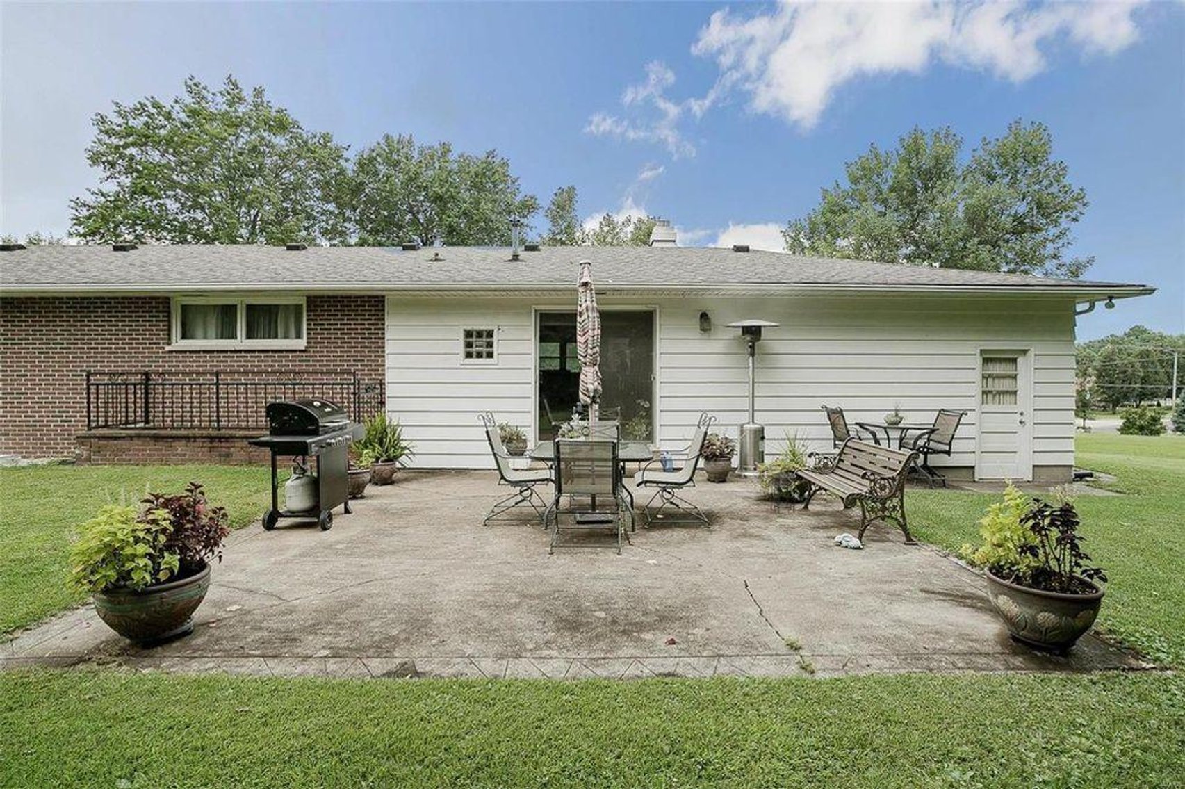 Image for 1062 Arnold Tenbrook Rd Real Estate Auction