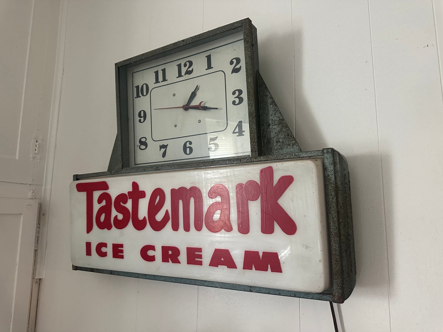 Image for Schneider Real Estate Auction