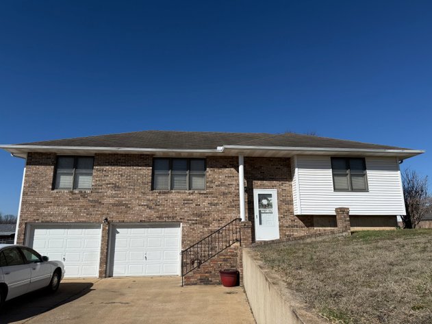 Image for Moss Real Estate Auction