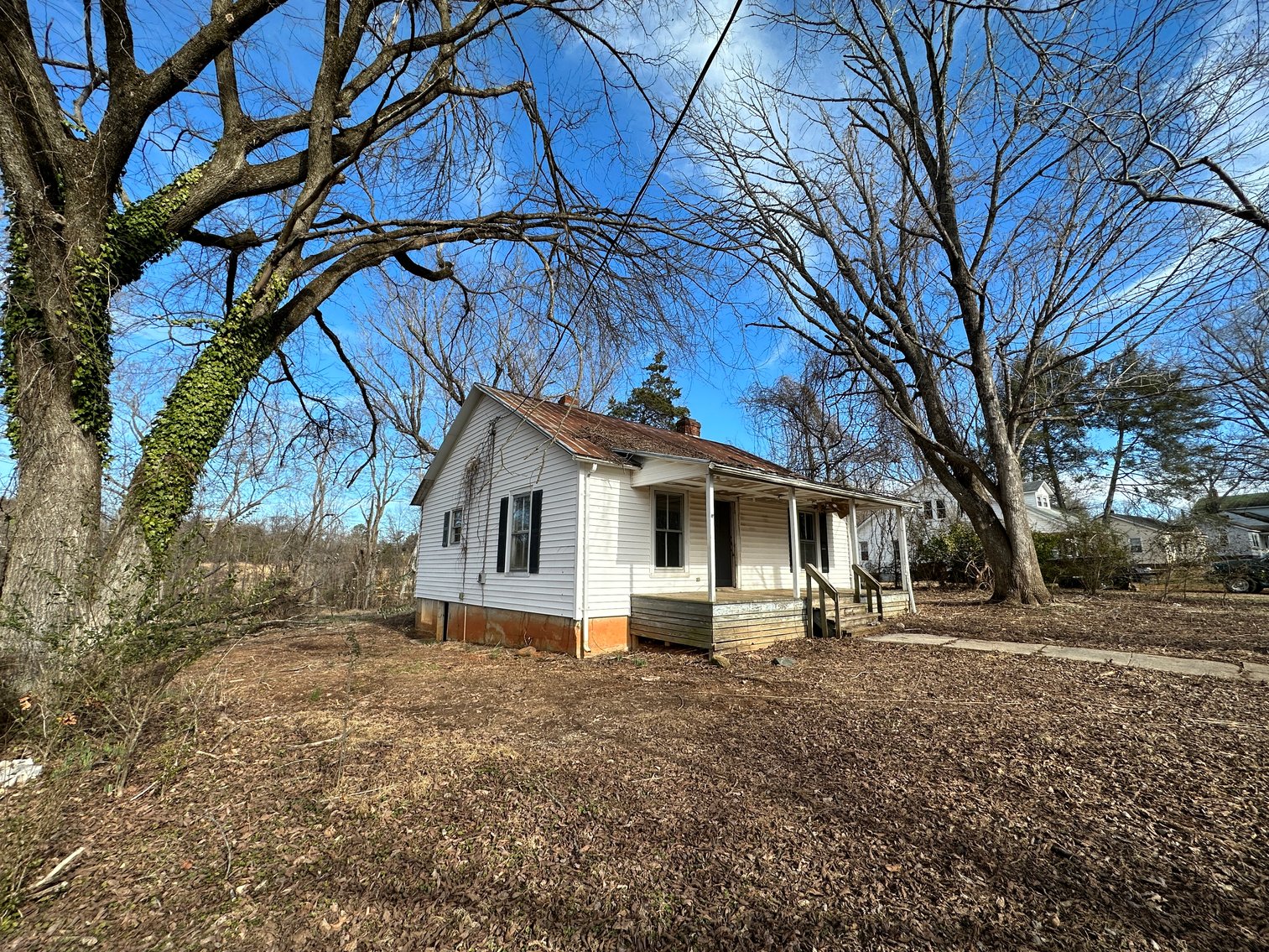 Image for 2 Bed & 1 Bath Fix and Flip Special near Farmville, VA