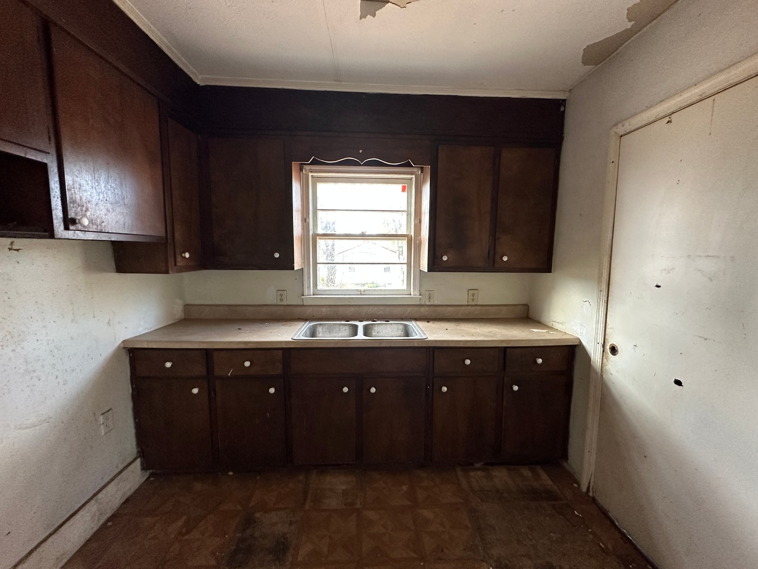 Image for 2 Bed & 1 Bath Fix and Flip Special near Farmville, VA