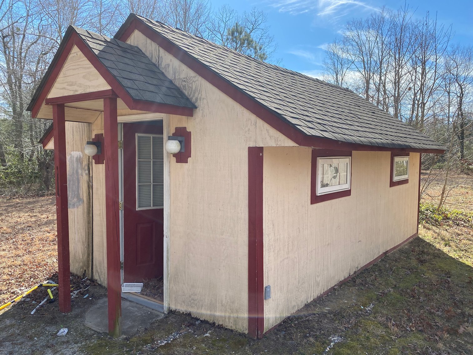 Image for Selling for the Estate of Helvon Smith , 3 Bed & 2 Baths, 7.744 Acres, plus 1.5 story loft home,  a log cabin and outbuilding in Kinsale, VA