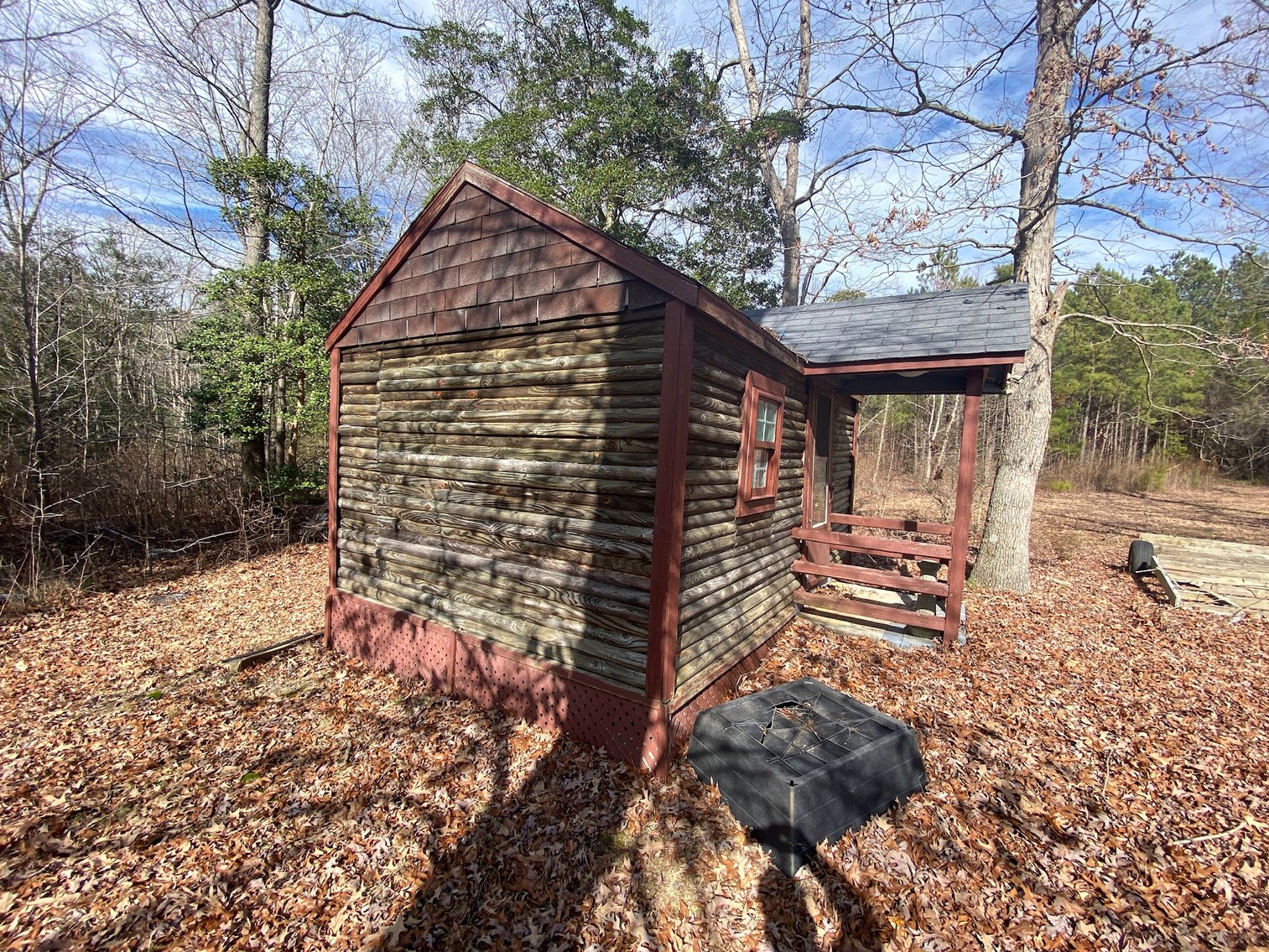 Image for Selling for the Estate of Helvon Smith , 3 Bed & 2 Baths, 7.744 Acres, plus 1.5 story loft home,  a log cabin and outbuilding in Kinsale, VA