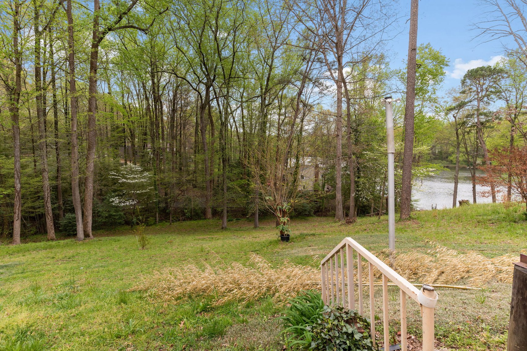 Image for Waterfront,  3 Bed / 2 bath, 1878 Sq. Tri-level on 1 Acre in Richmond, Va
