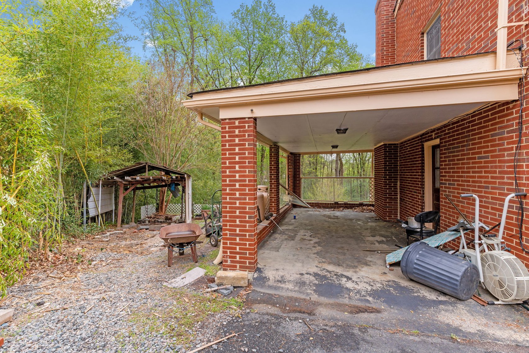 Image for Waterfront,  3 Bed / 2 bath, 1878 Sq. Tri-level on 1 Acre in Richmond, Va