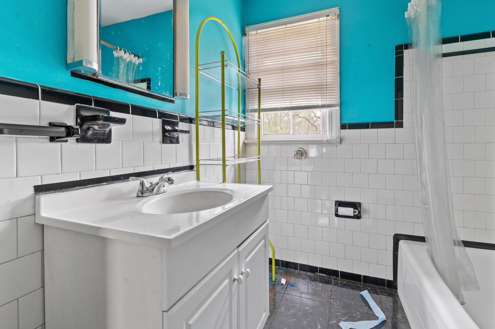 Image for Waterfront,  3 Bed / 2 bath, 1878 Sq. Tri-level on 1 Acre in Richmond, Va