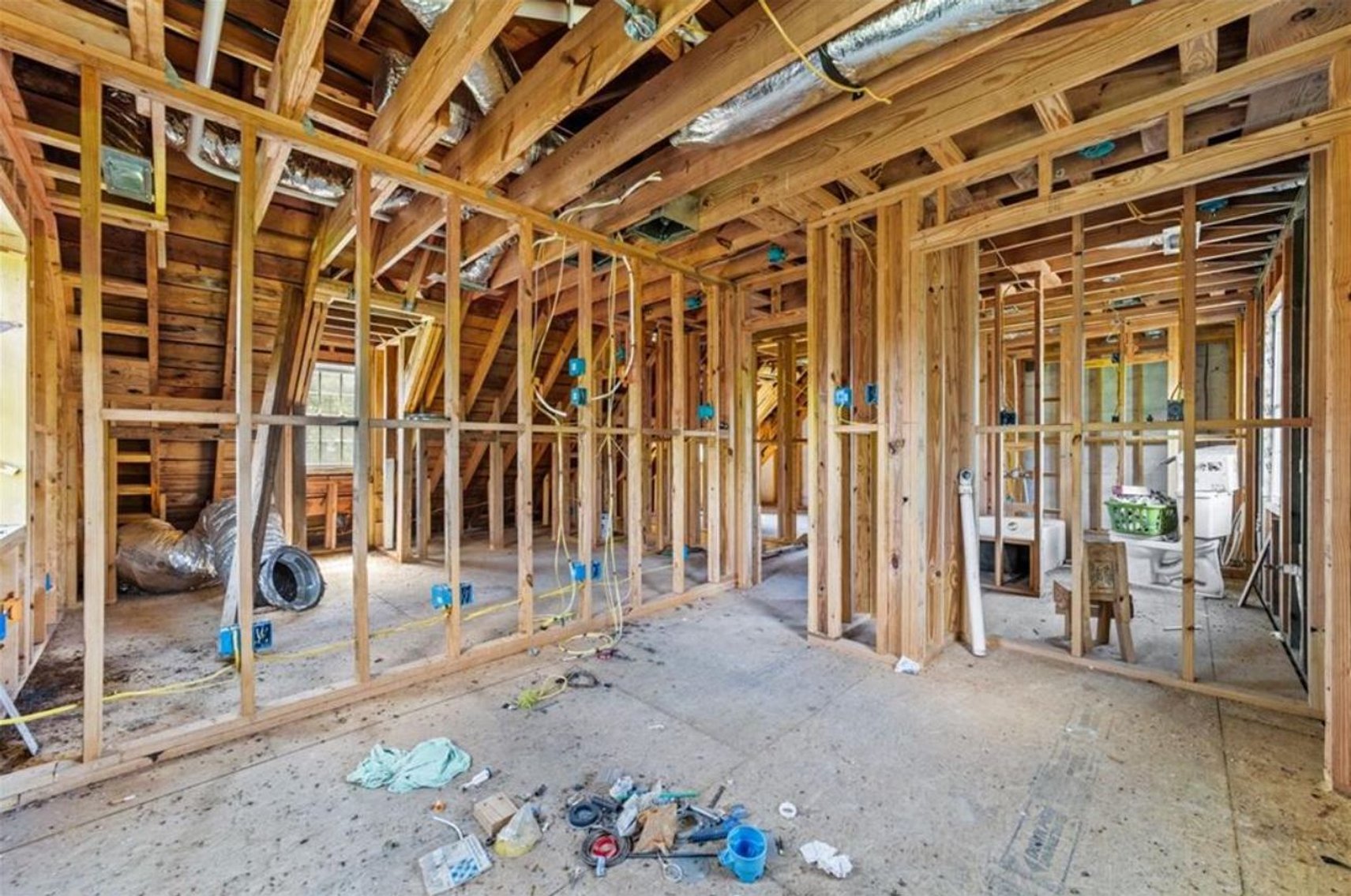 Image for Partially Renovated House on 3.06 acres with an additional 2.1 acre Buildable lot.