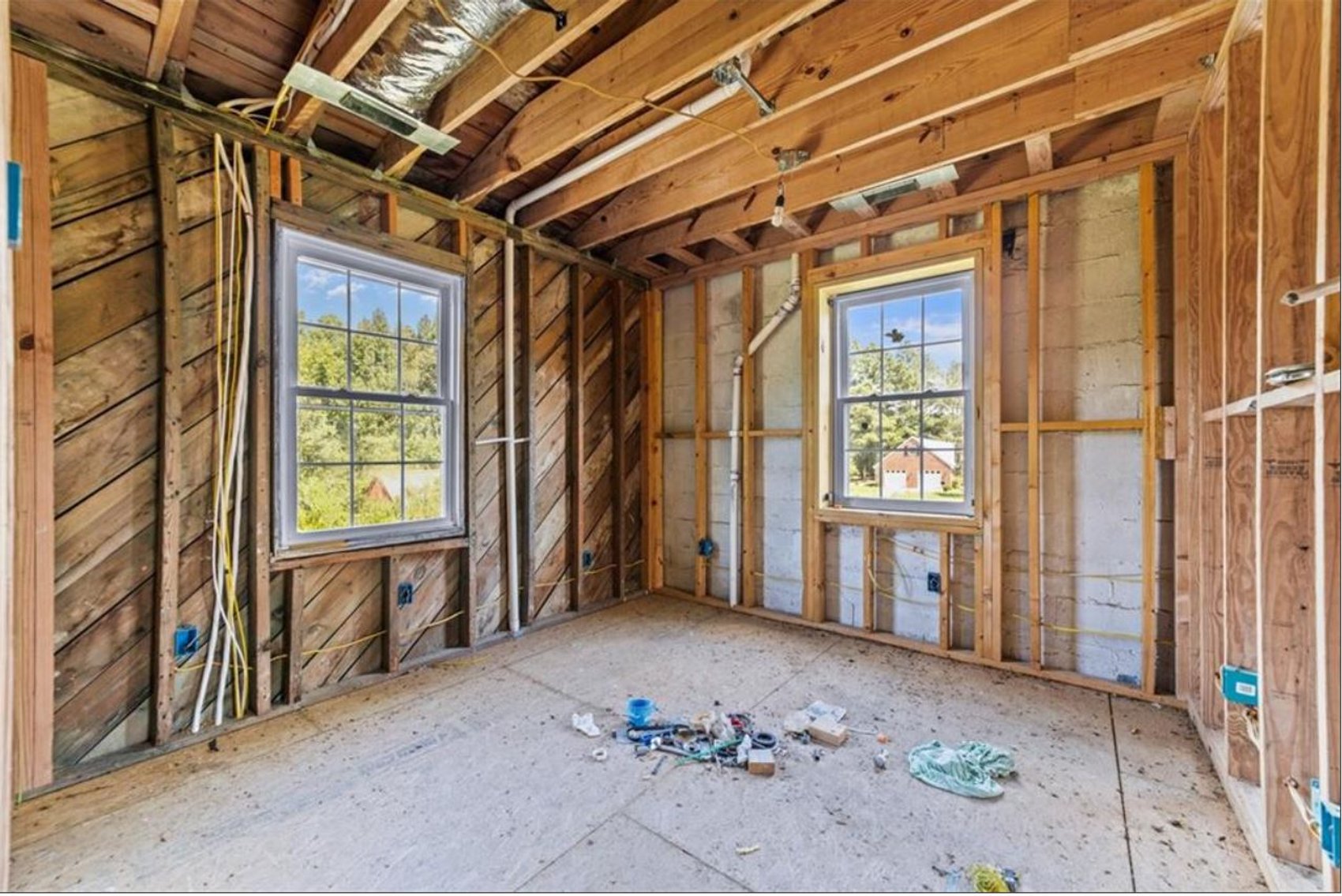 Image for Partially Renovated House on 3.06 acres with an additional 2.1 acre Buildable lot.