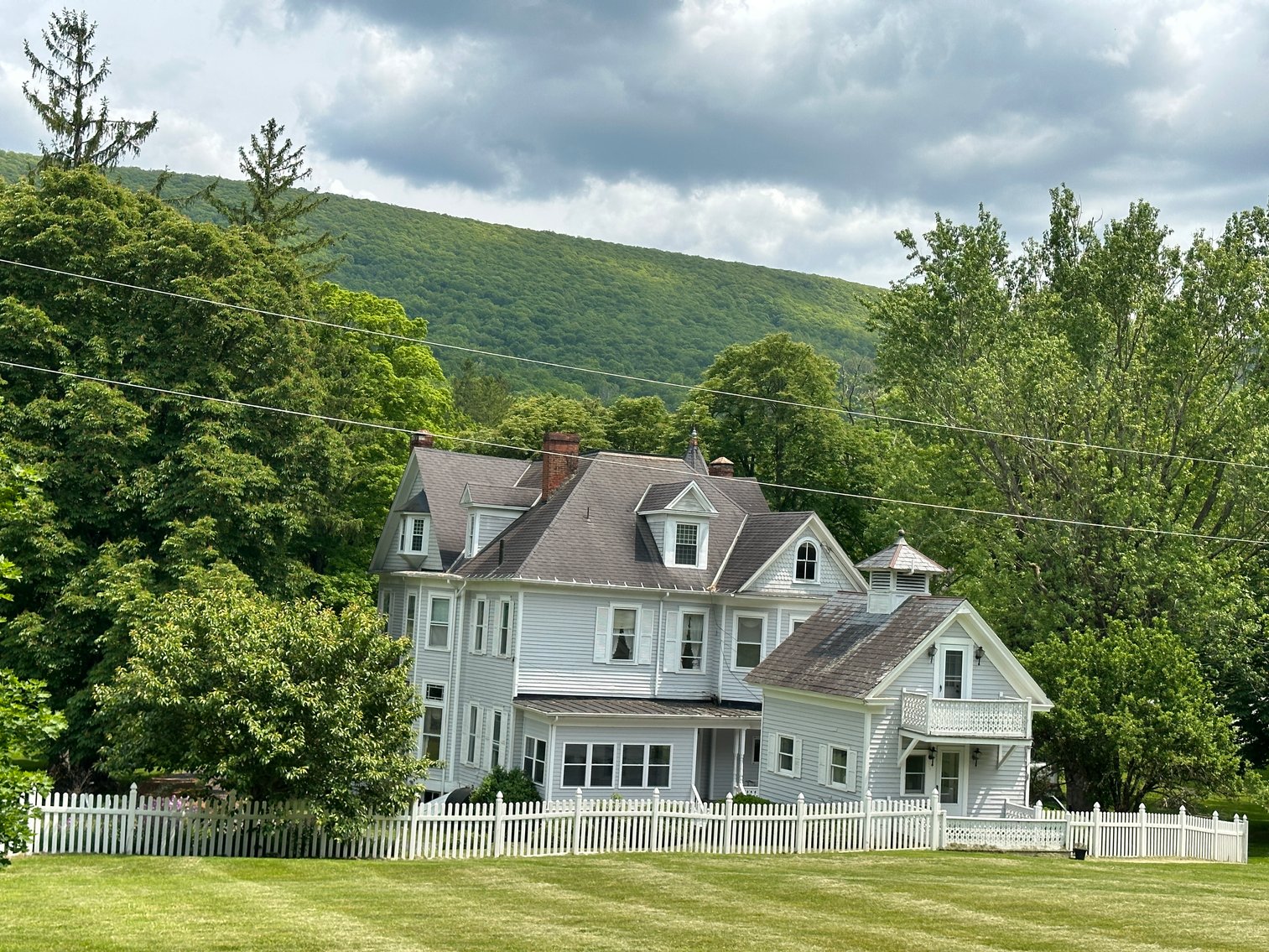 Image for 8883 Sam Snead Hwy, Hot Springs, VA - The Hot Springs Victorian Inn