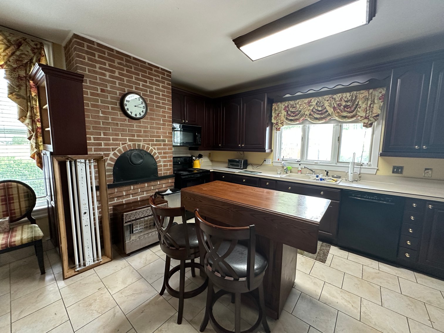 Image for 8883 Sam Snead Hwy, Hot Springs, VA - The Hot Springs Victorian Inn