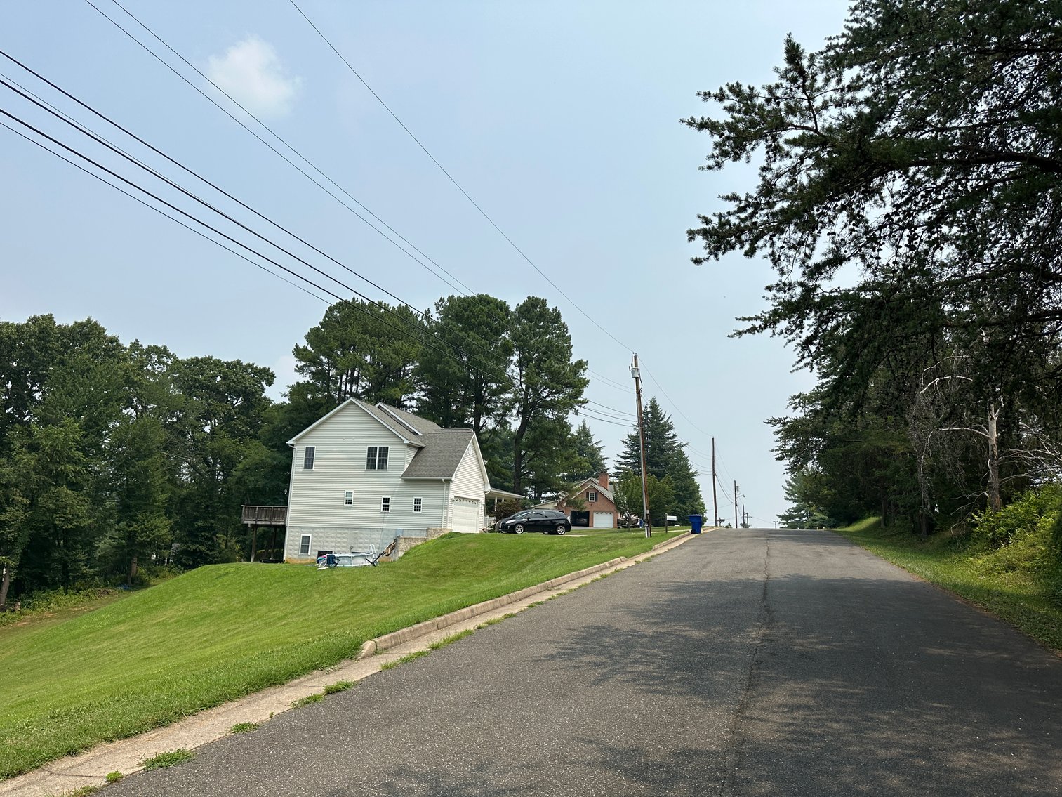 Image for Selling for the Estate of  Geoffrey Peterson . 3 Bed / 2 Bath 2247 Sq. with a large unfinished basement .