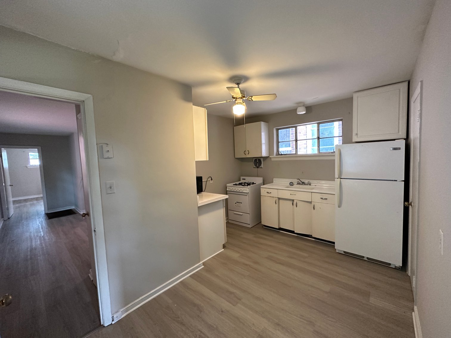 Image for 1 Bed/ 1 Bath Brick Rancher located in the Museum District ; 3228 W. Franklin St