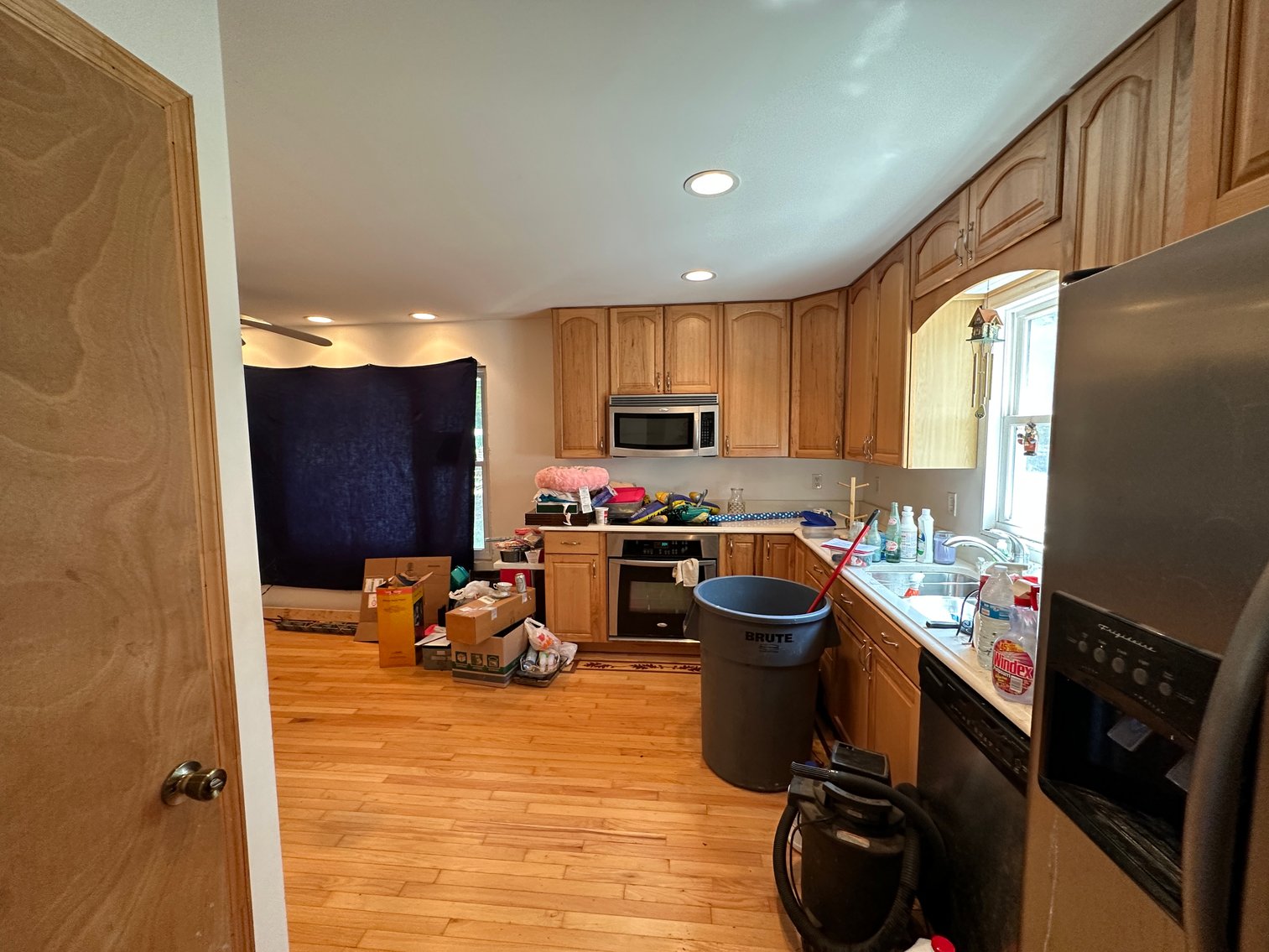 Image for Selling for the Estate of  Geoffrey Peterson . 3 Bed / 2 Bath 2247 Sq. with a large unfinished basement .