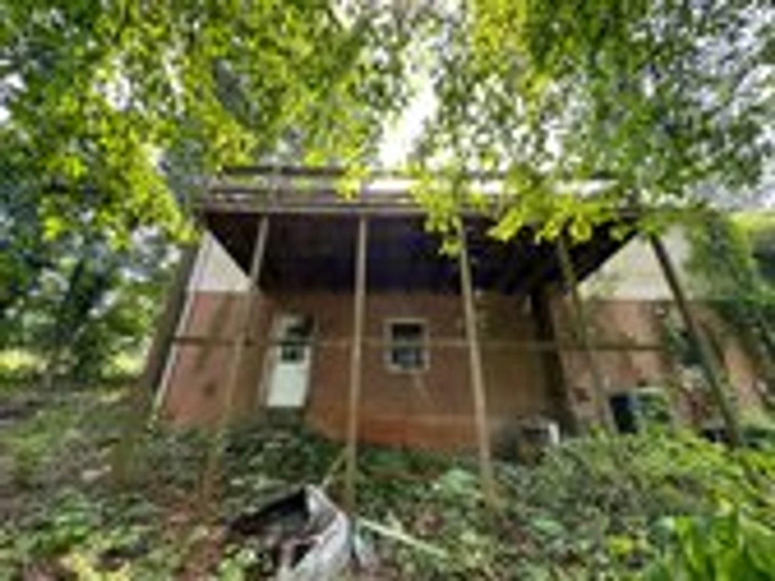 Image for Selling for the Estate of  Geoffrey Peterson . 3 Bed / 2 Bath 2247 Sq. with a large unfinished basement .