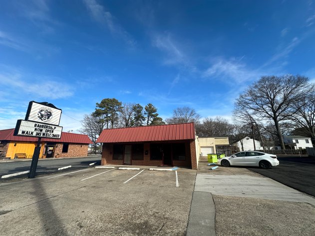Image for Commercial Property at 10606 Warwick Blvd, Newport News, VA