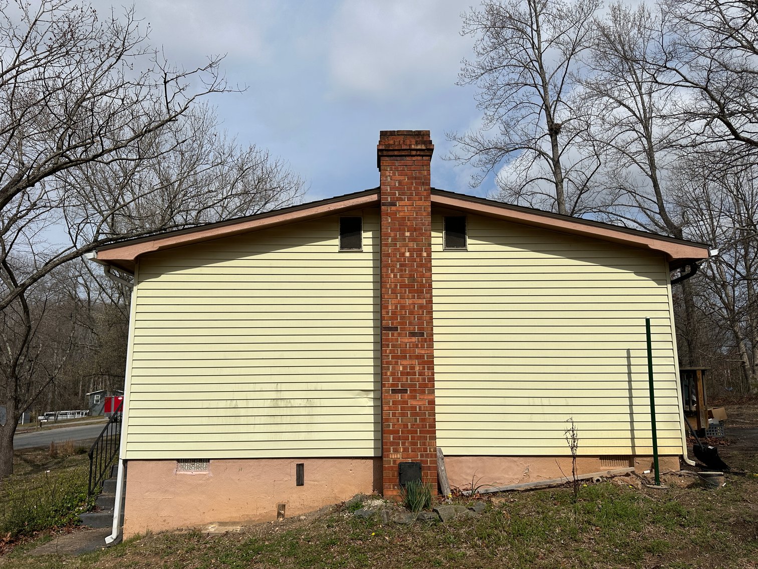 Image for House Flipper Special. Income Producing Opportunity in Fredericksburg, Va. 3 Bed/ 1 Bath, 920 Sq. ft on .41 Acres - Elk Dr