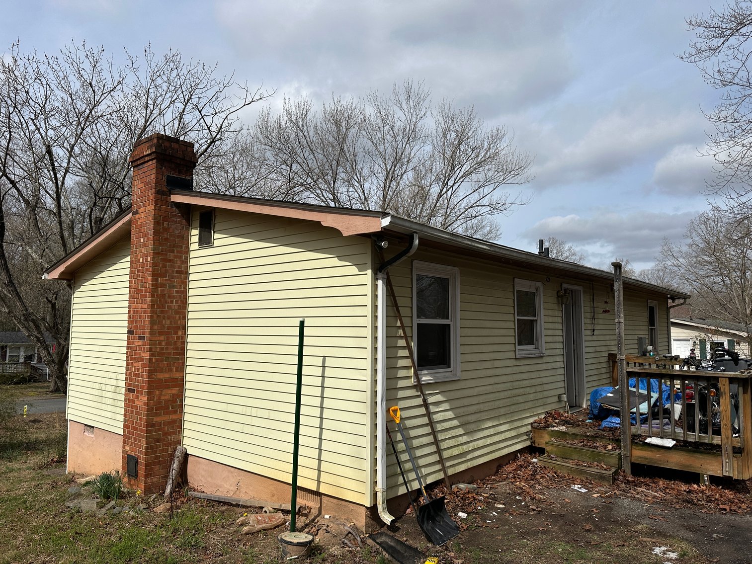 Image for House Flipper Special. Income Producing Opportunity in Fredericksburg, Va. 3 Bed/ 1 Bath, 920 Sq. ft on .41 Acres - Elk Dr