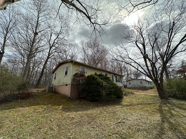 Image for House Flipper Special. Income Producing Opportunity in Fredericksburg, Va. 3 Bed/ 1 Bath, 920 Sq. ft on .41 Acres - Elk Dr