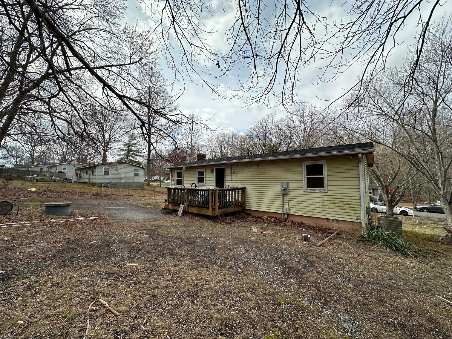 Image for House Flipper Special. Income Producing Opportunity in Fredericksburg, Va. 3 Bed/ 1 Bath, 920 Sq. ft on .41 Acres - Elk Dr