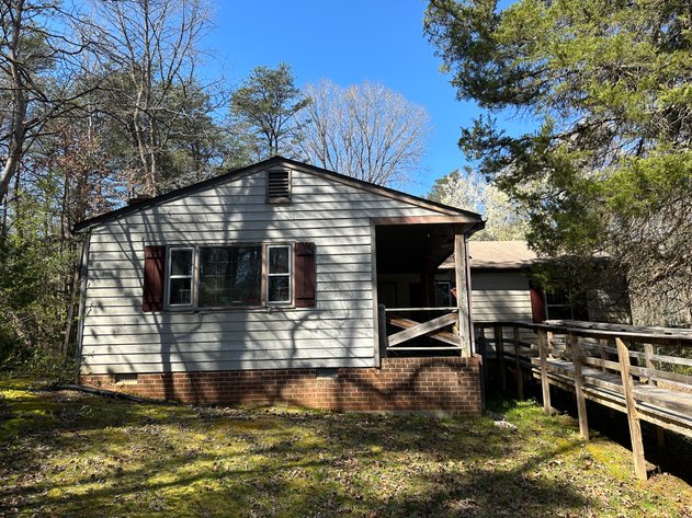 Image for Selling for the Estate of  Claiborne Cobb. House Flipper Special. 3 Bed/ 1 Bath, 1710 Sq. on 2.23 Acres+/- in Goochland, Va