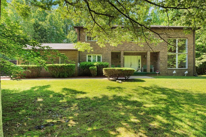 Image for Selling for the Estate Of Juanita Turley.  4 Bed/ 3 Bath, 4267 Sq. Ft on 1.89 Acres with Finished Basement. 8009 Poplar Hill Dr