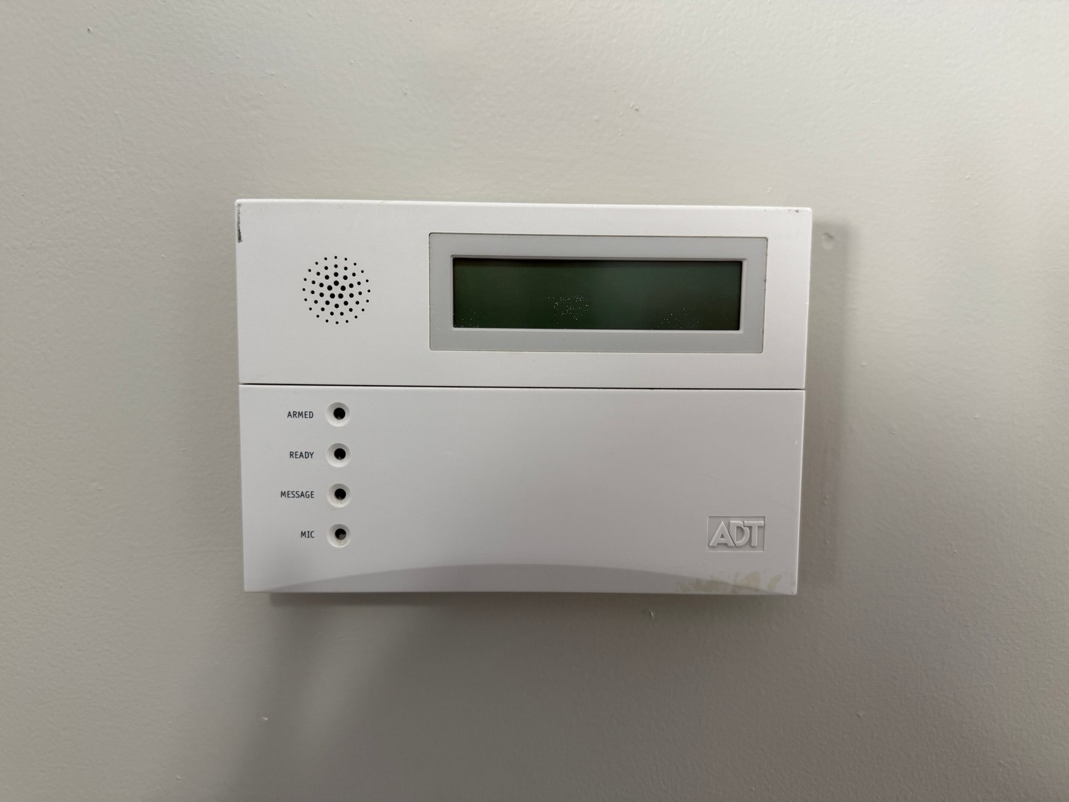 Image for Renovated 3 bed/ 2.5 Bath End unit Townhouse -  5361 Gardner Ct. Williamsburg, Va 23188