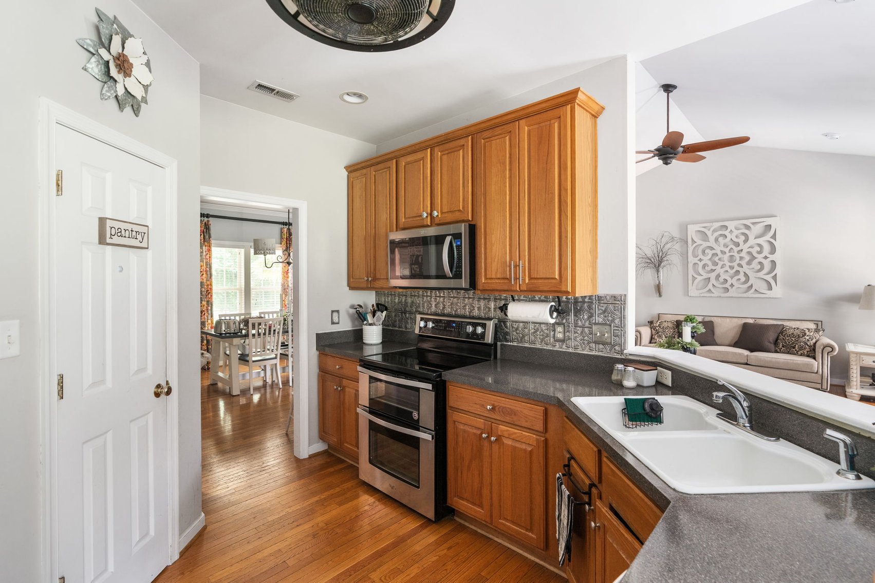 Image for FINANCE FRIENDLY AUCTION -  Charming 3 BD/ 2 BA, 2,146 sq ft Brick Ranch on 1+/- acres in the Courthouse Commons Area of Goochland