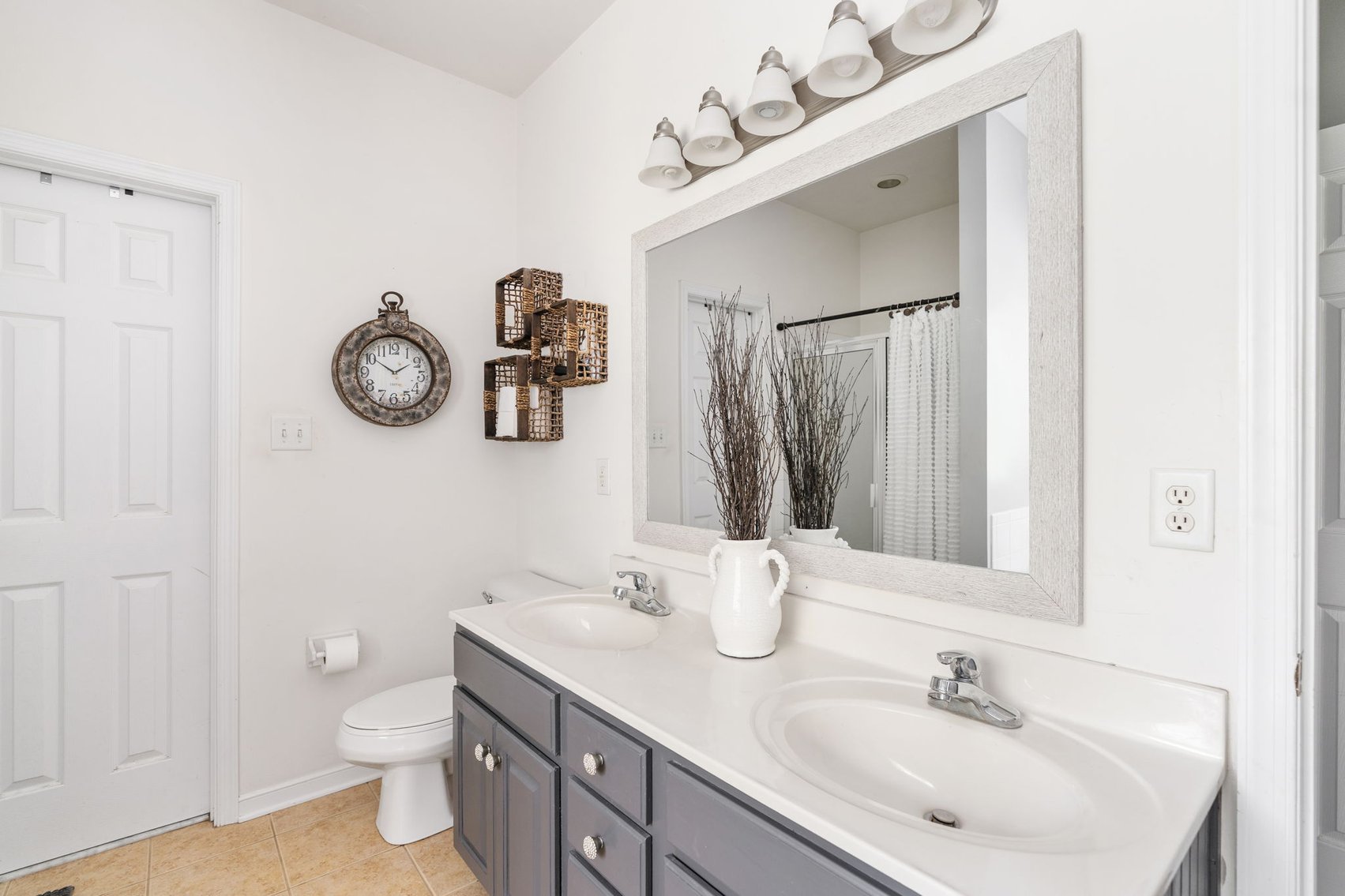 Image for FINANCE FRIENDLY AUCTION -  Charming 3 BD/ 2 BA, 2,146 sq ft Brick Ranch on 1+/- acres in the Courthouse Commons Area of Goochland