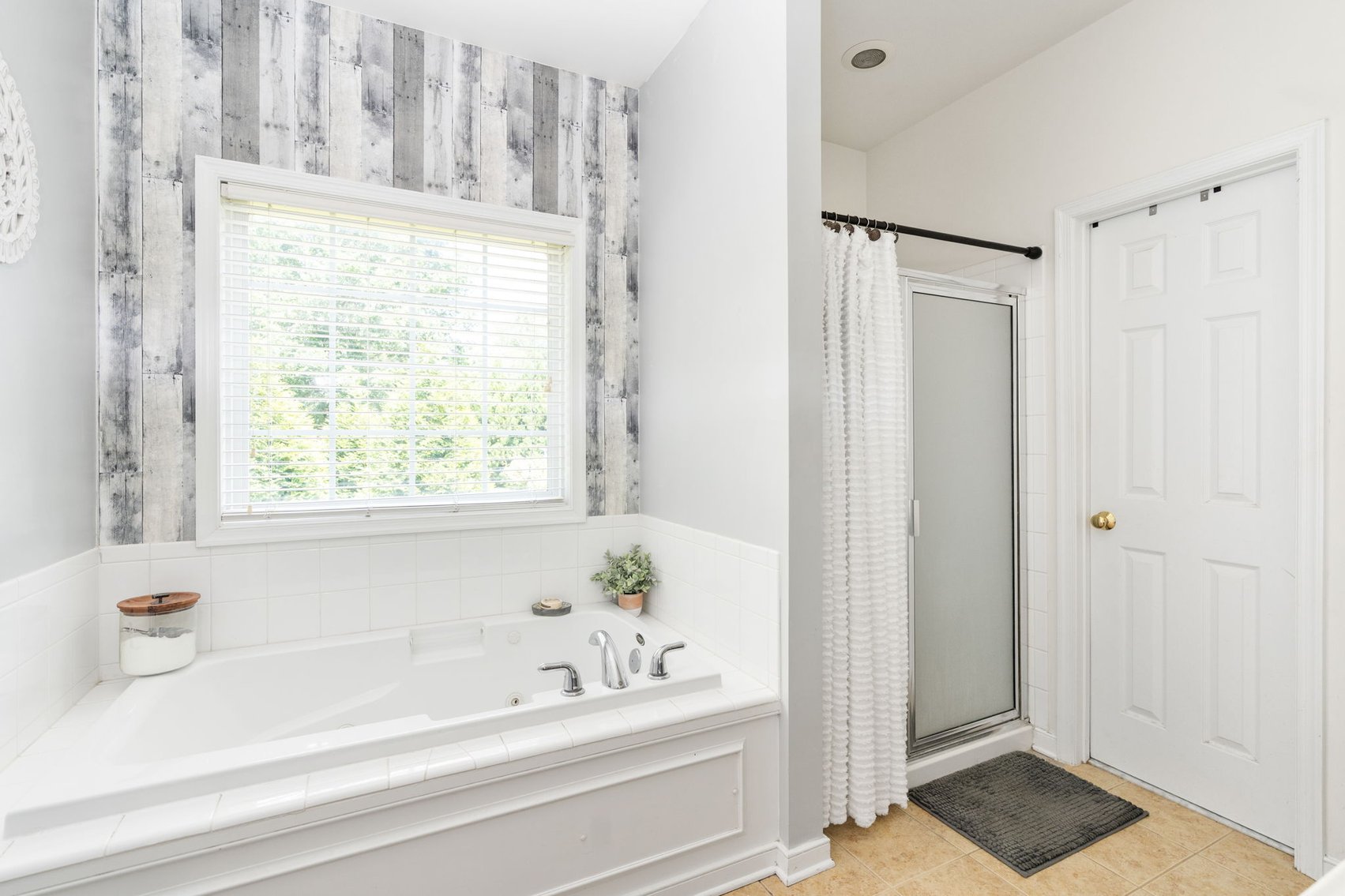 Image for FINANCE FRIENDLY AUCTION -  Charming 3 BD/ 2 BA, 2,146 sq ft Brick Ranch on 1+/- acres in the Courthouse Commons Area of Goochland