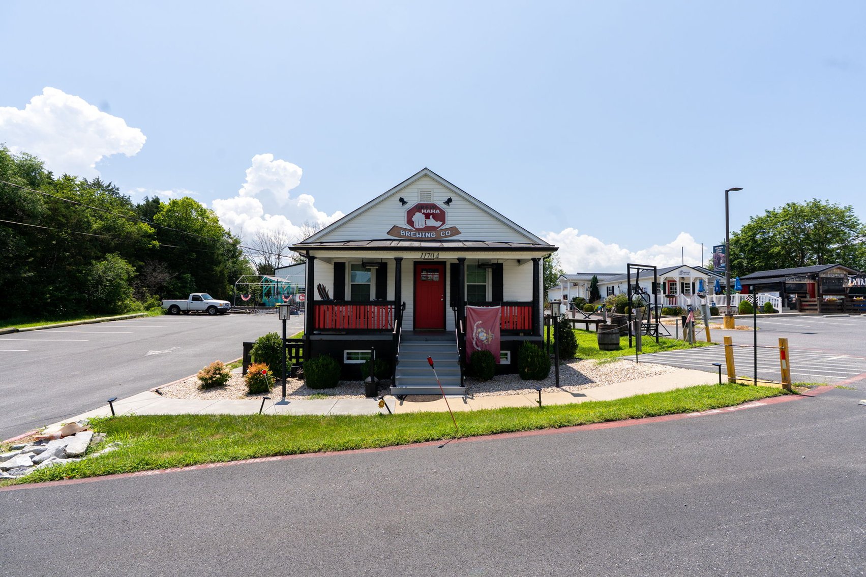 Image for Income Producing Multi-Tenant Commercial Retail Center - 6 Buildings on 1.59 Acres - Elkton VA
