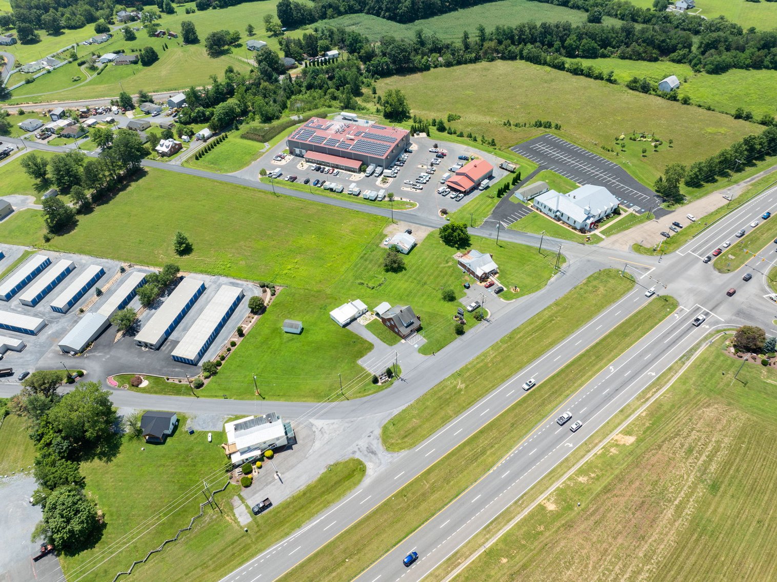 Image for Income Producing Multi-Tenant Commercial Retail Center - 6 Buildings on 1.59 Acres - Elkton VA