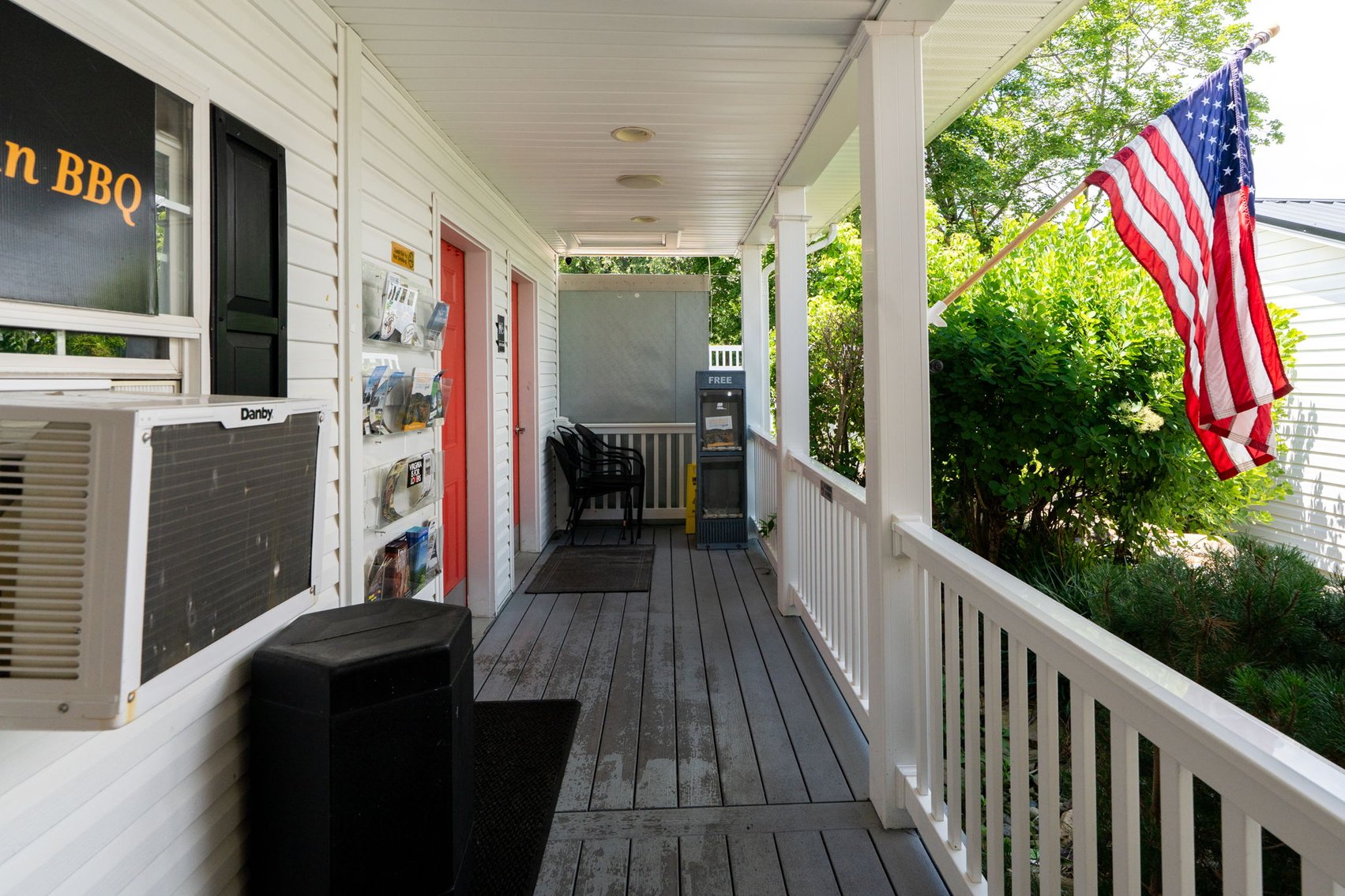 Image for Income Producing Multi-Tenant Commercial Retail Center - 6 Buildings on 1.59 Acres - Elkton VA