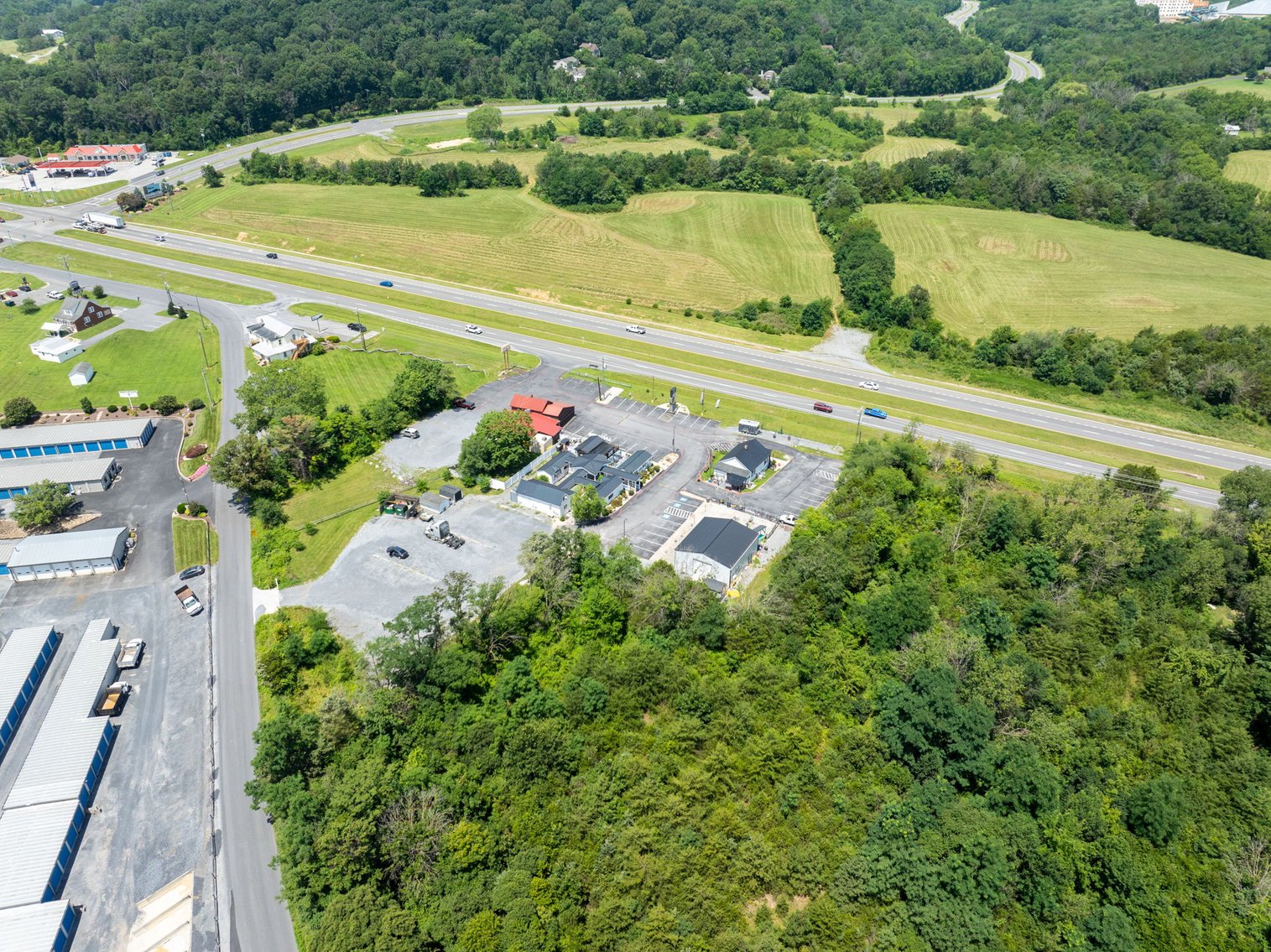 Image for Income Producing Multi-Tenant Commercial Retail Center - 6 Buildings on 1.59 Acres - Elkton VA