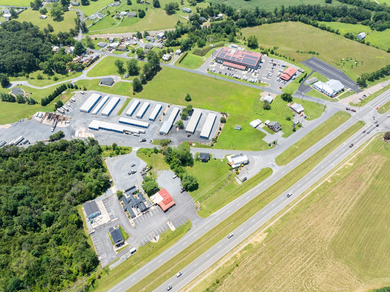 Image for Income Producing Multi-Tenant Commercial Retail Center - 6 Buildings on 1.59 Acres - Elkton VA