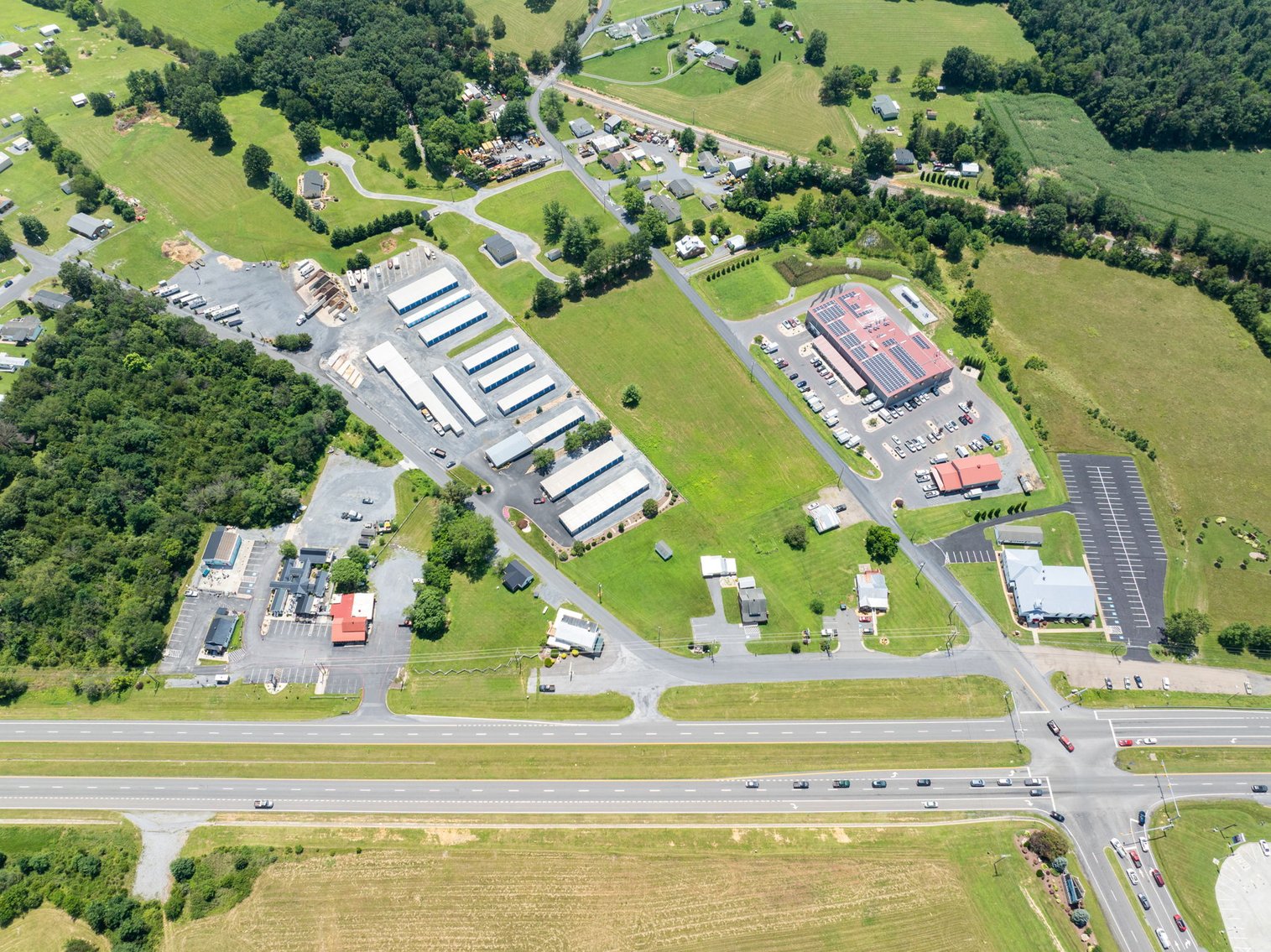 Image for Income Producing Multi-Tenant Commercial Retail Center - 6 Buildings on 1.59 Acres - Elkton VA